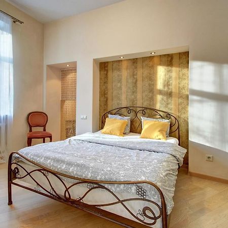 Romantic City Center Apartment In Old Town VNO Kültér fotó