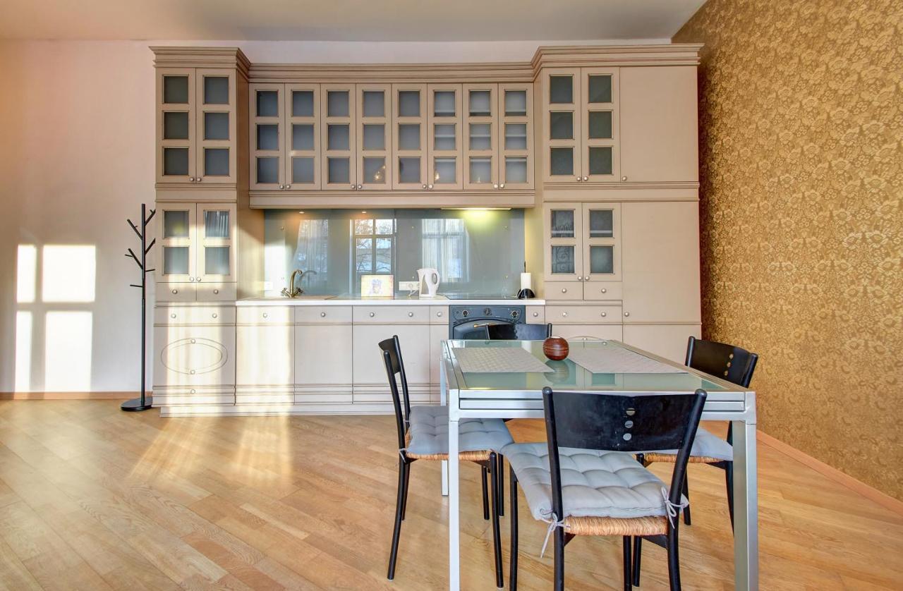 Romantic City Center Apartment In Old Town VNO Kültér fotó