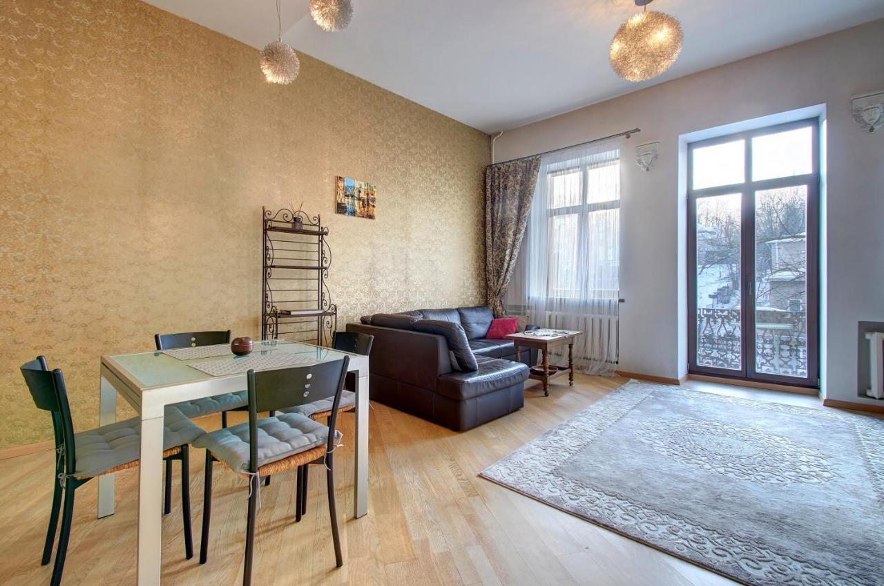 Romantic City Center Apartment In Old Town VNO Kültér fotó