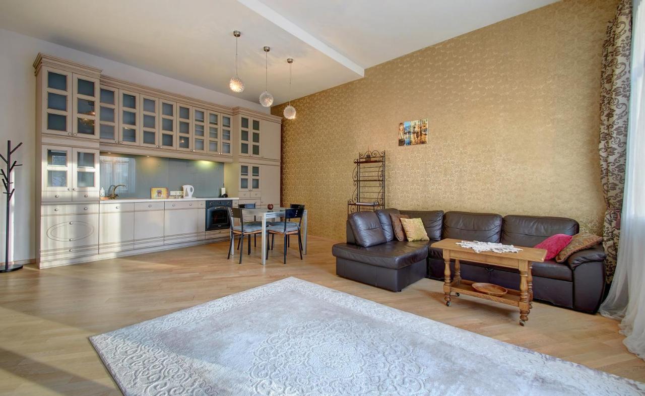 Romantic City Center Apartment In Old Town VNO Kültér fotó